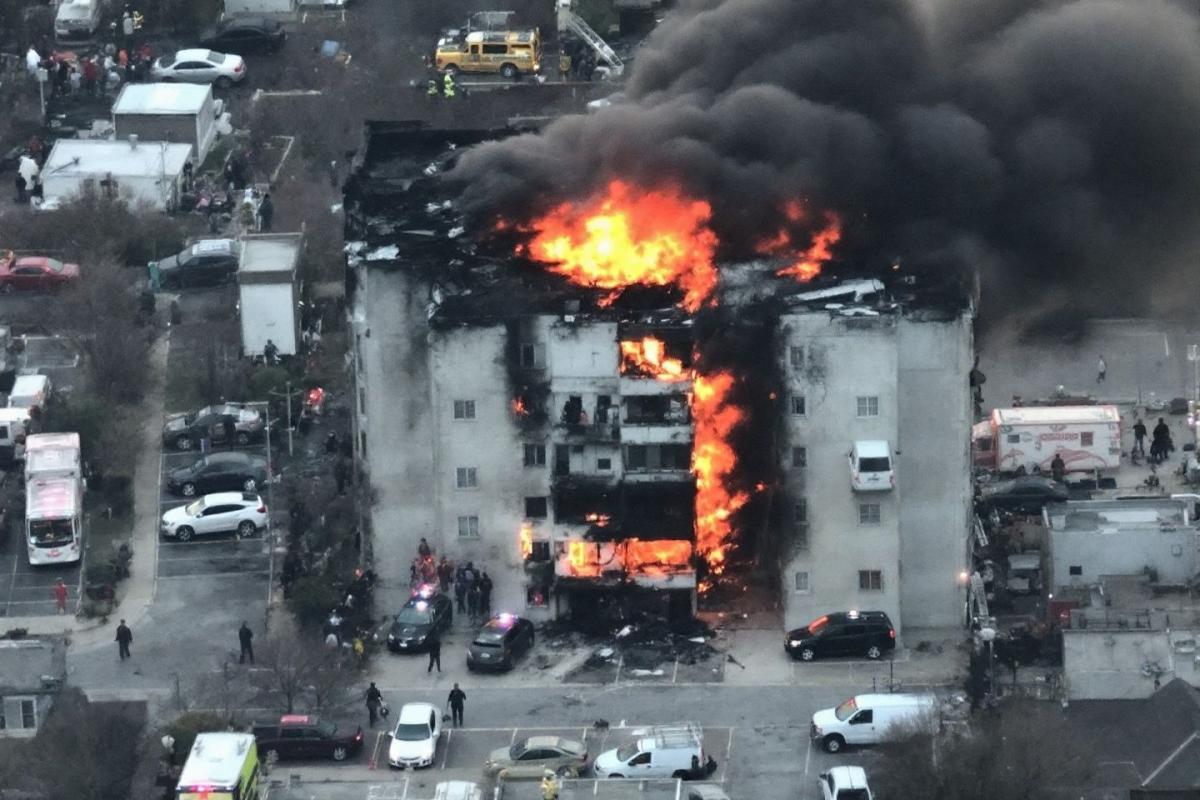 Warner Robins Stonehenge apartment tenants forced to pay rent despite devastating fire