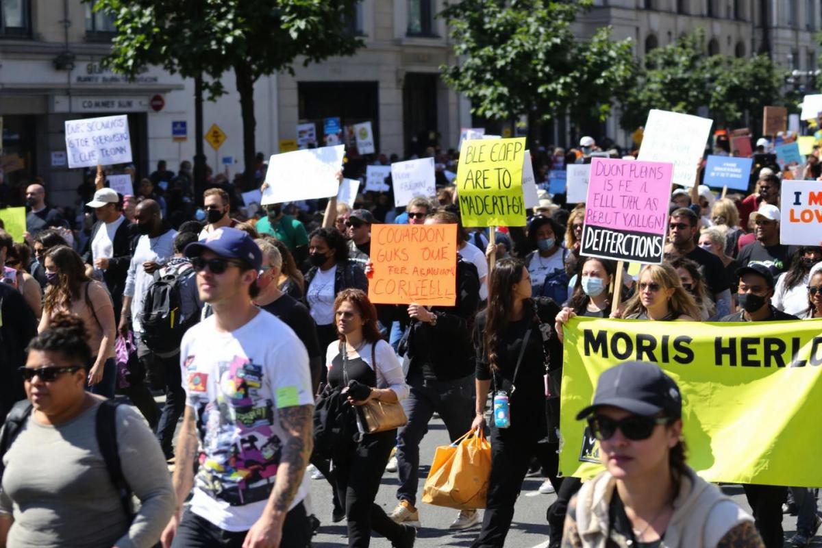 No Kings : Salisbury joins nationwide demonstration against authoritarianism