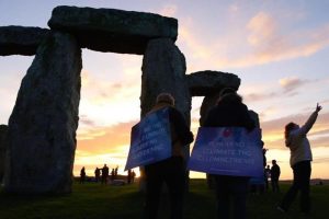 Climate activists cleared following Stonehenge protest - The Art Newspaper