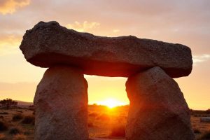 Spain's 6,000-year-old megalith predates Stonehenge : how it was built and still stands
