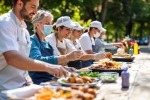 Salisbury companies gave back to the community with 500 chicken dinners